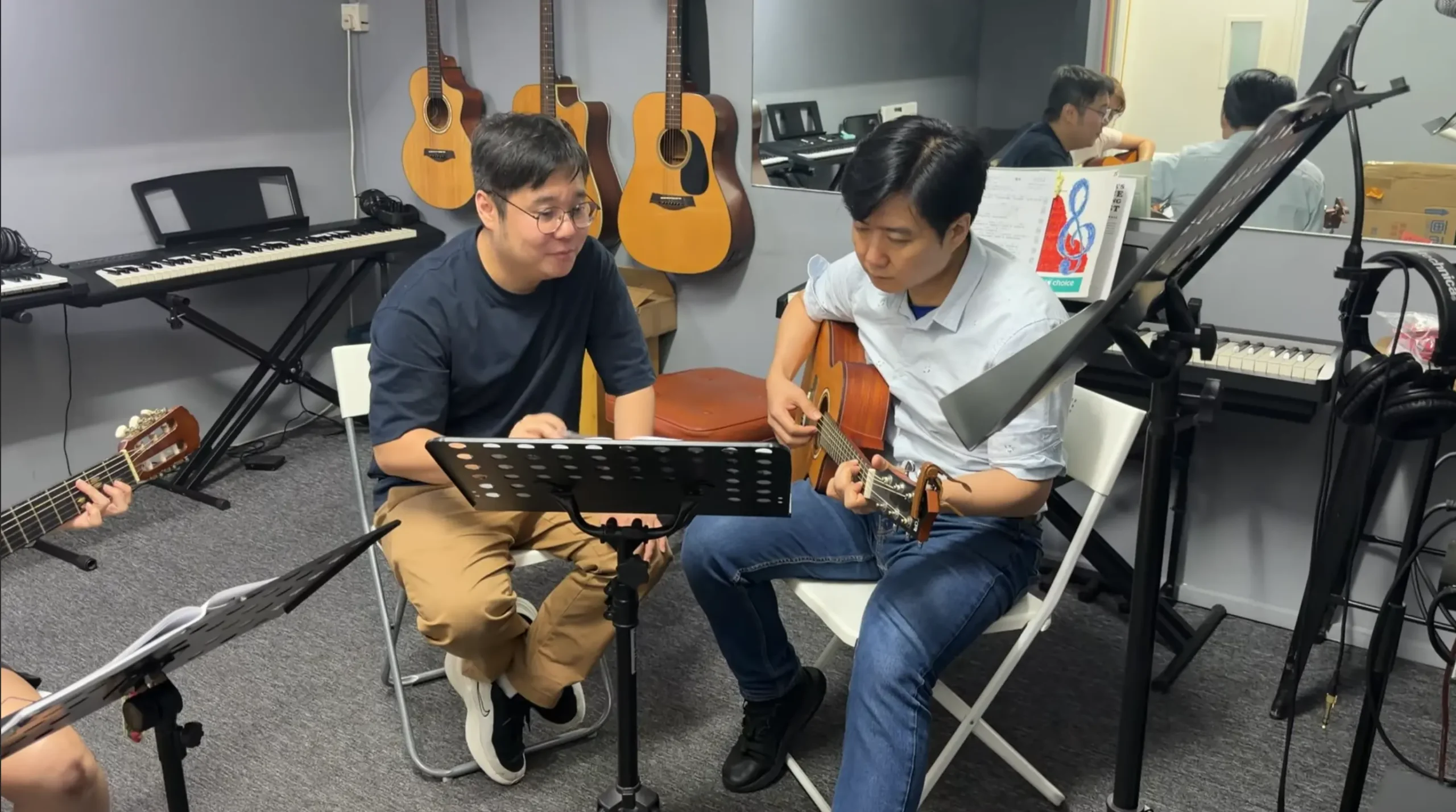 Guitar Strum and Sing Course - Focus Music Singapore